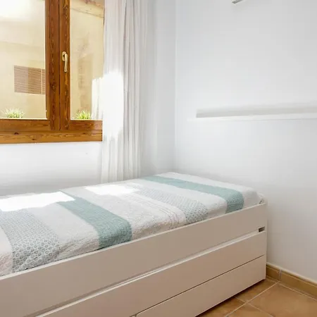 Апартаменти Lets Holidays New Close To The